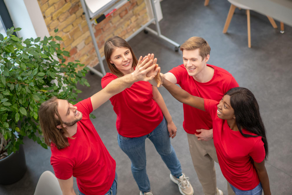 Activități de team-building pentru echipe mici